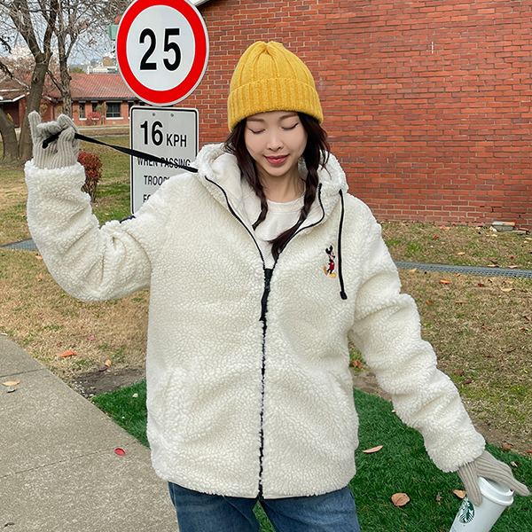 3743915247_kEjArwzS_09f8c2ac143b96393e3acc3546c17d25fb7208a2.jpg
